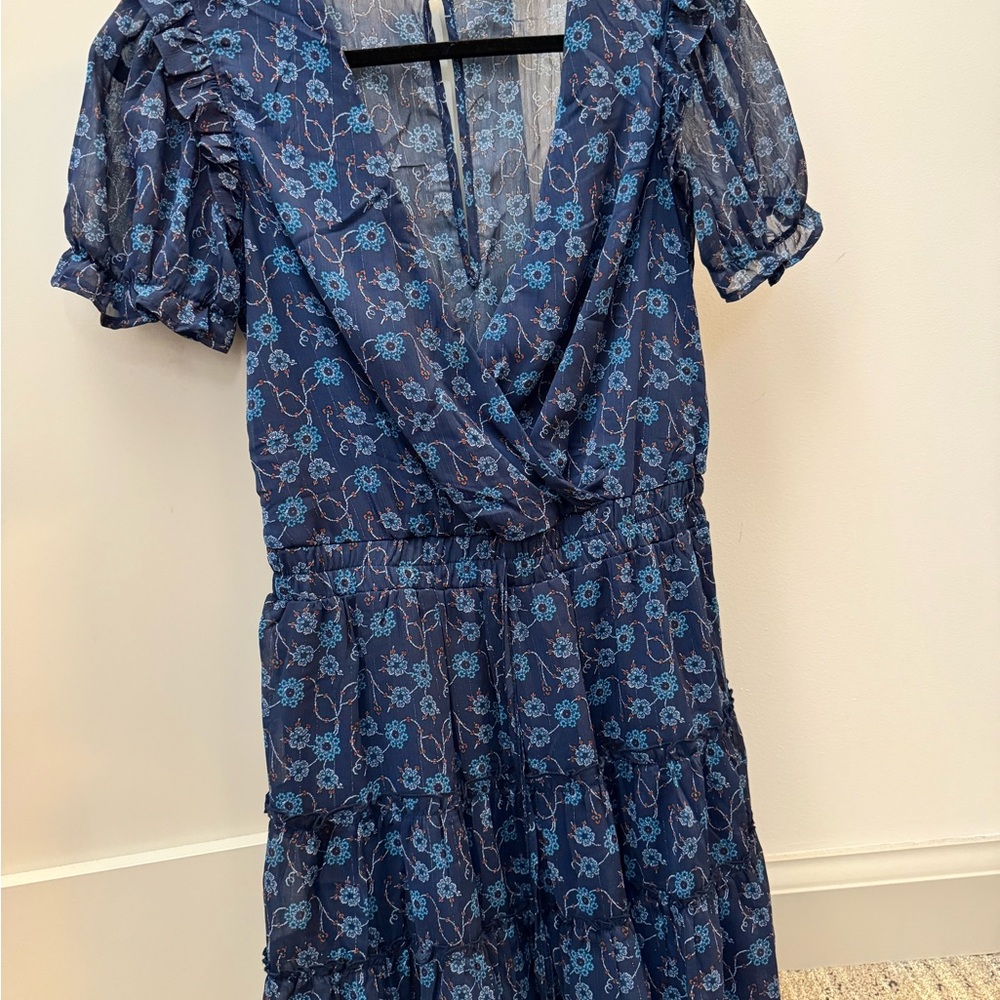 Elegant Blue Floral Dress
